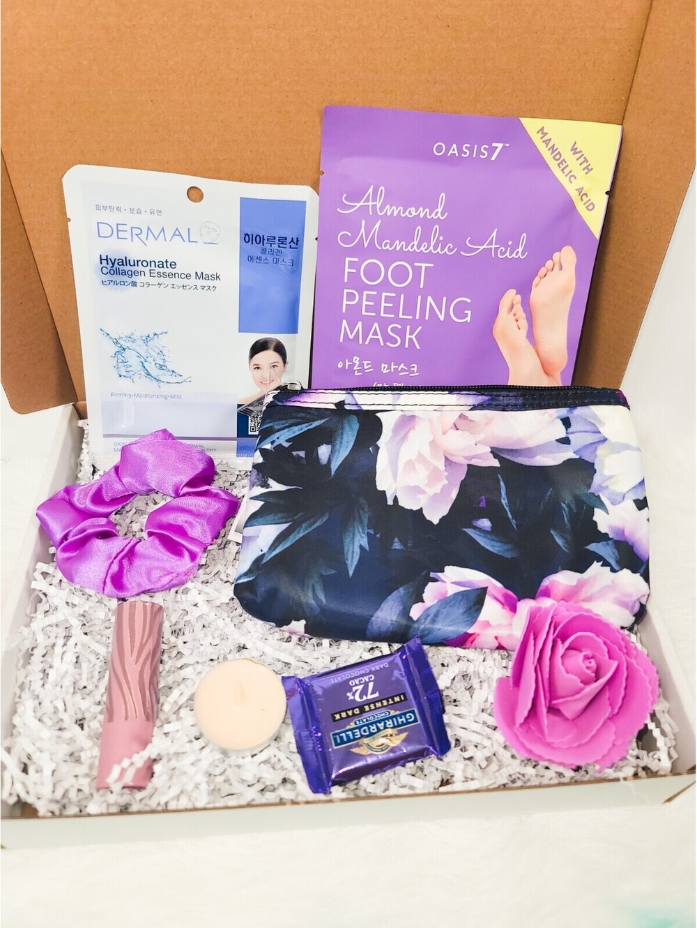 WOMEN TEEN Gift Box with Spa Essentials, Flowers, Chocolates